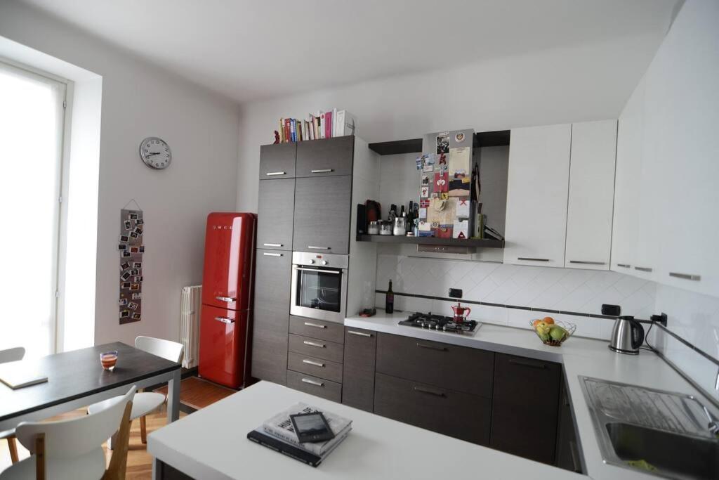 Quiet & Bright In A Sparkly District! Appartement Milaan Buitenkant foto